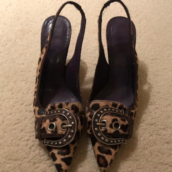 Guess Leopard Heels - Picture 2 of 6
